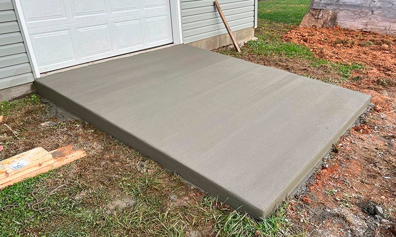 Oak Hill garage concrete pad